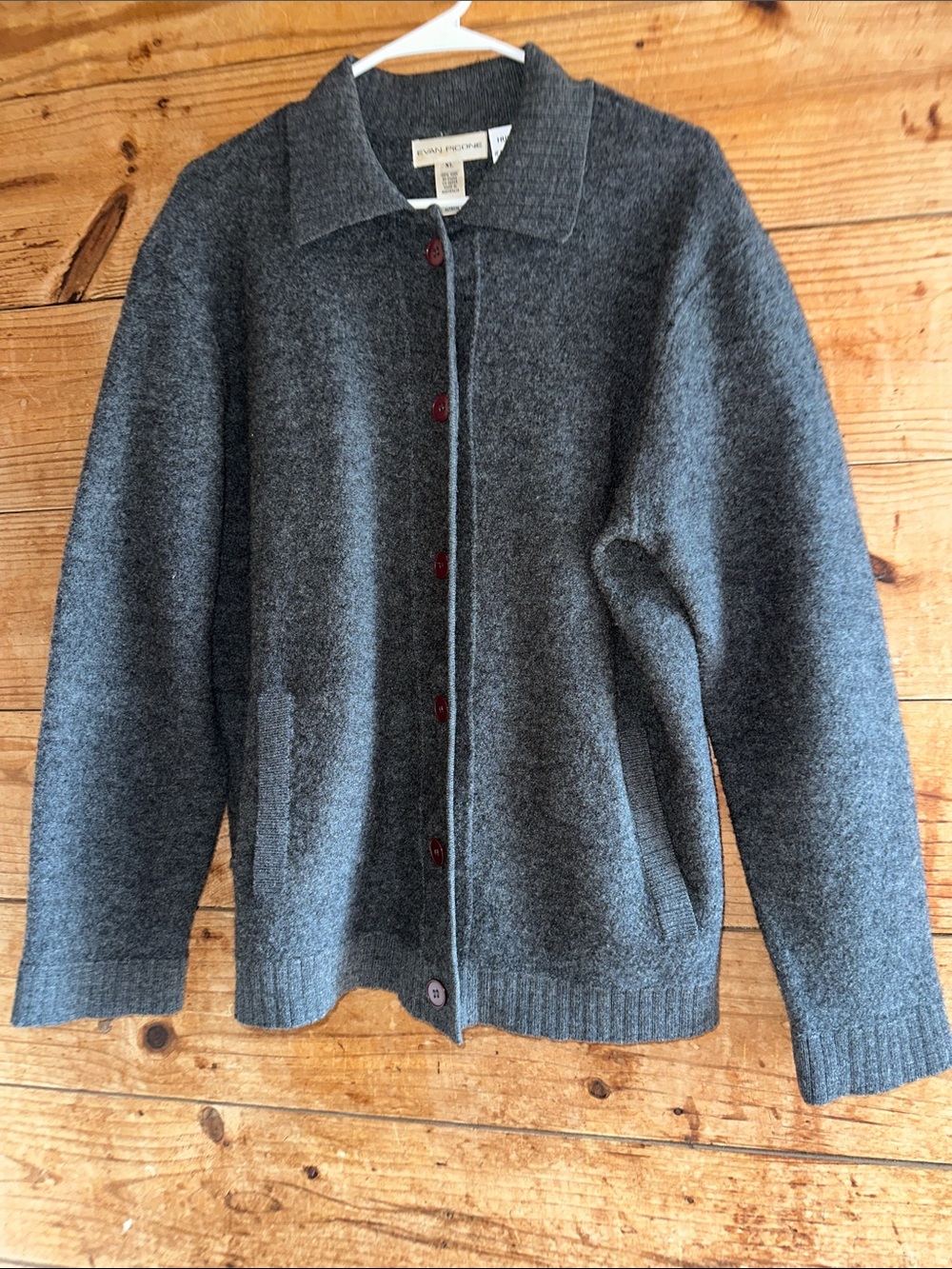 Evan Picone Men's Charcoal Gray Button-Front Cardigan 100% Wool